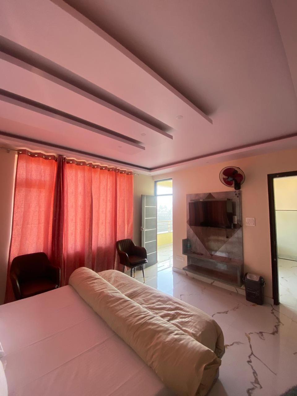 Hotel Harmony Heights Shimla Exterior foto